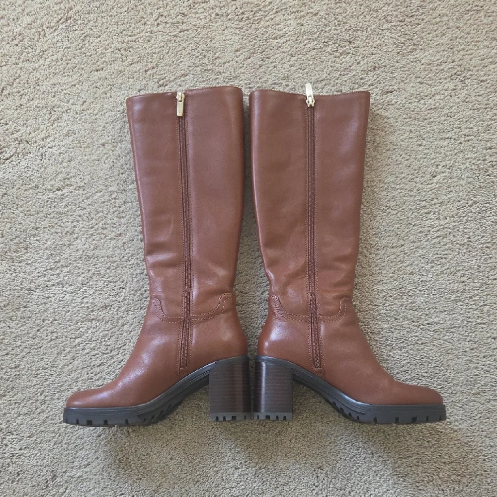 Vince Camuto Brown Leather Heeled Boots - Picture 3 of 5